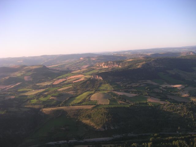 images 029.jpg